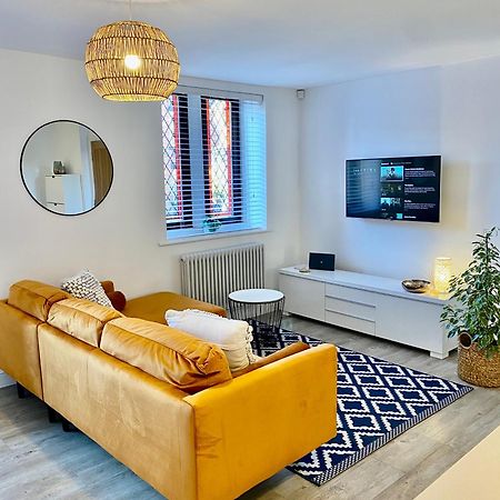 Boutique Chapel Apartment Within City Walls Chester Esterno foto