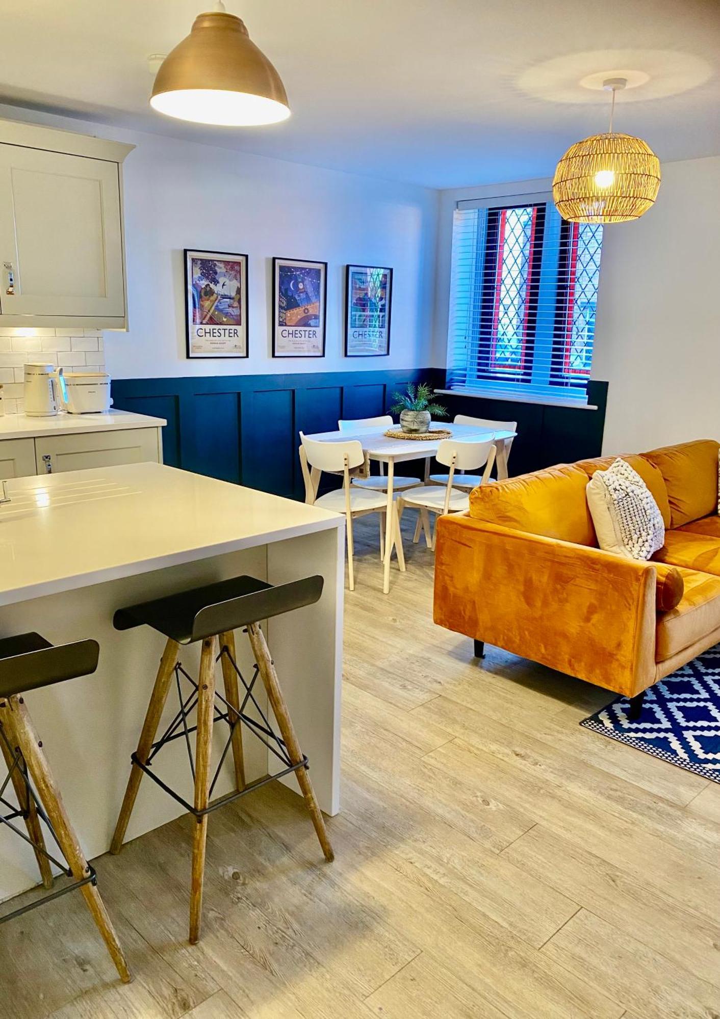 Boutique Chapel Apartment Within City Walls Chester Esterno foto
